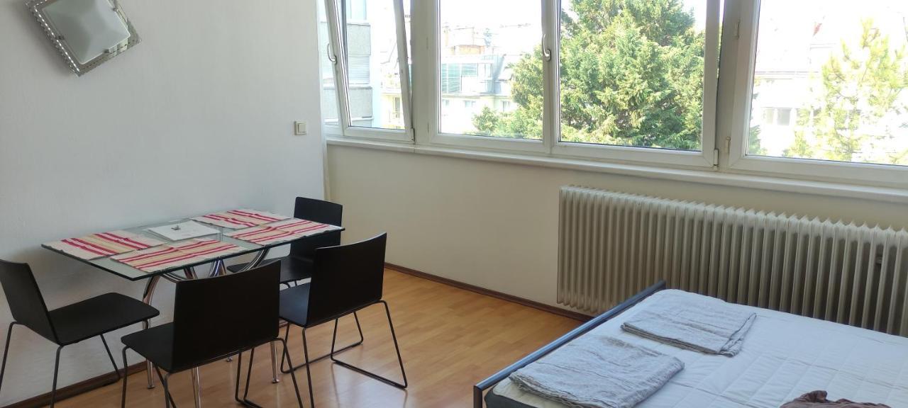 Affordable Studio Near City Center Vienna Exterior photo